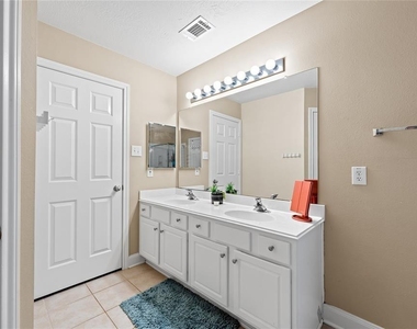 3119 Aylesworth Court - Photo Thumbnail 8