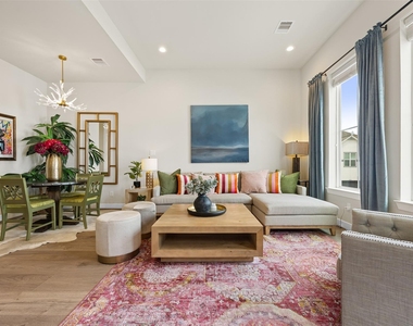 2323 Warhol Way - Photo Thumbnail 12
