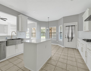 202 Cascade Pines Drive - Photo Thumbnail 13