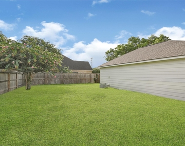 202 Cascade Pines Drive - Photo Thumbnail 36