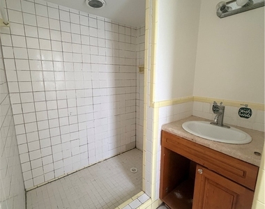 1742 Maple Drive - Photo Thumbnail 8