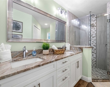 2307 Sw 40th Street - Photo Thumbnail 12
