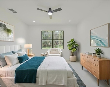 3213 51st Street W - Photo Thumbnail 9
