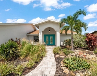 3418 Se 19th Avenue - Photo Thumbnail 1
