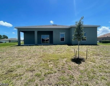 1740 Nw 9th Terrace - Photo Thumbnail 19