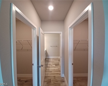 1740 Nw 9th Terrace - Photo Thumbnail 9