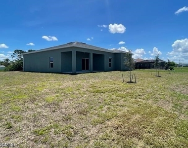 1740 Nw 9th Terrace - Photo Thumbnail 18