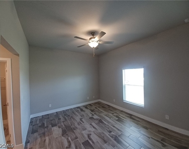 1740 Nw 9th Terrace - Photo Thumbnail 7