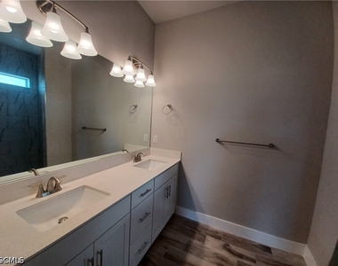 1740 Nw 9th Terrace - Photo Thumbnail 11