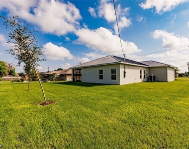 410 Wilmington Parkway - Photo Thumbnail 21