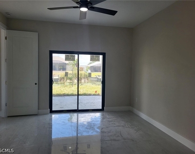 341 Nw 7th Avenue - Photo Thumbnail 9
