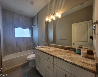 341 Nw 7th Avenue - Photo Thumbnail 28