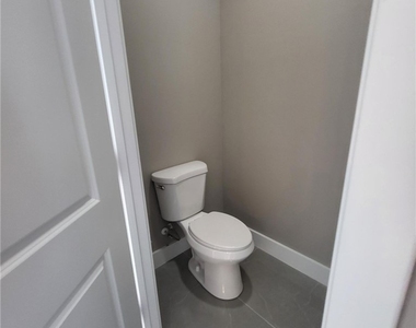 341 Nw 7th Avenue - Photo Thumbnail 31