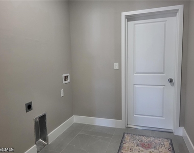 341 Nw 7th Avenue - Photo Thumbnail 32