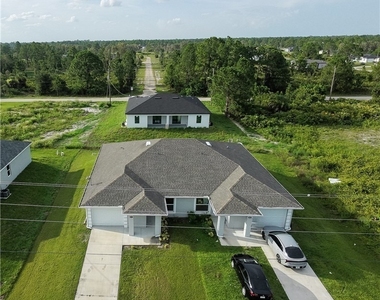 941 Jaguar Boulevard - Photo Thumbnail 27