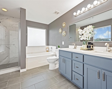 9226 Macmillan Lane - Photo Thumbnail 19