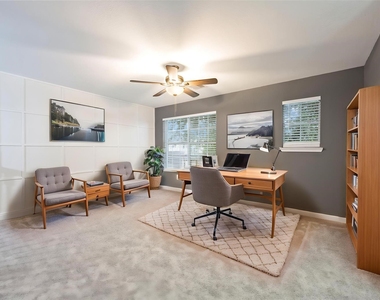 9226 Macmillan Lane - Photo Thumbnail 5