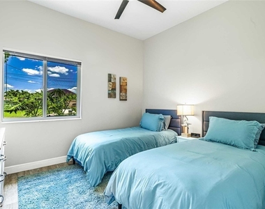 2601 Sw 39th Terrace - Photo Thumbnail 16