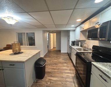 258 Redding - Photo Thumbnail 46