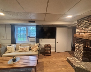 258 Redding - Photo Thumbnail 49
