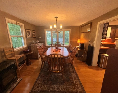258 Redding - Photo Thumbnail 22