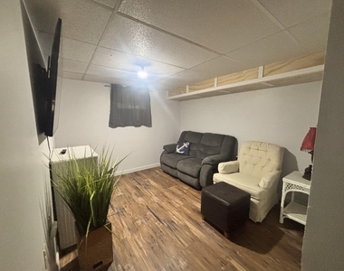 258 Redding - Photo Thumbnail 58