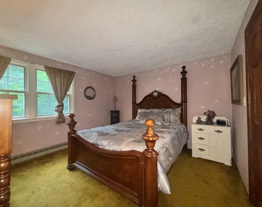 258 Redding - Photo Thumbnail 40