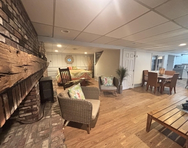 258 Redding - Photo Thumbnail 54