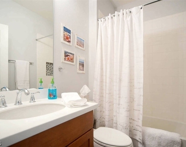 2772 Lambay Court - Photo Thumbnail 9