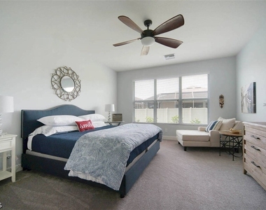 2772 Lambay Court - Photo Thumbnail 8