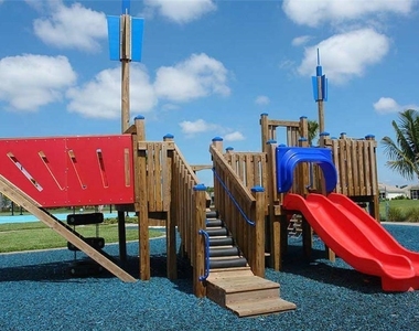 2772 Lambay Court - Photo Thumbnail 12