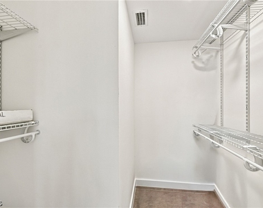 16881 Davis Road - Photo Thumbnail 16