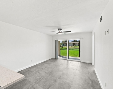 16881 Davis Road - Photo Thumbnail 12