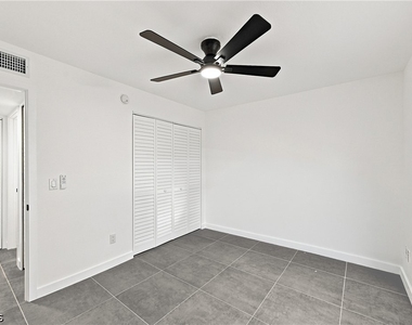 16881 Davis Road - Photo Thumbnail 21