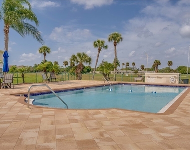 357 Joel Boulevard - Photo Thumbnail 8