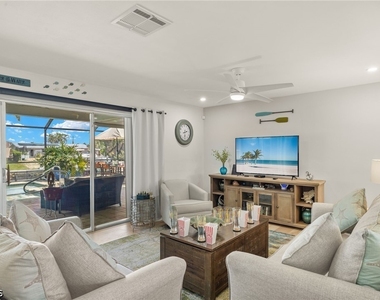 3021 Se 17th Avenue - Photo Thumbnail 31