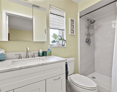 3021 Se 17th Avenue - Photo Thumbnail 18