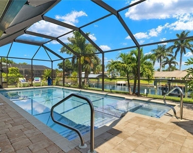 3021 Se 17th Avenue - Photo Thumbnail 20