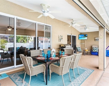 4226 Sw 14th Place - Photo Thumbnail 15