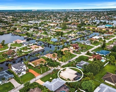 4534 Sw 5th Place - Photo Thumbnail 21