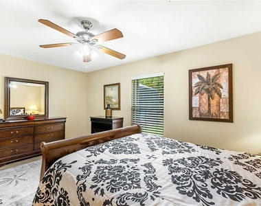 4534 Sw 5th Place - Photo Thumbnail 16