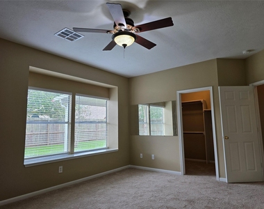 1820 Branch Hill Drive - Photo Thumbnail 18