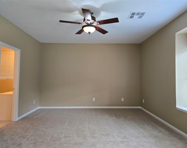 1820 Branch Hill Drive - Photo Thumbnail 17