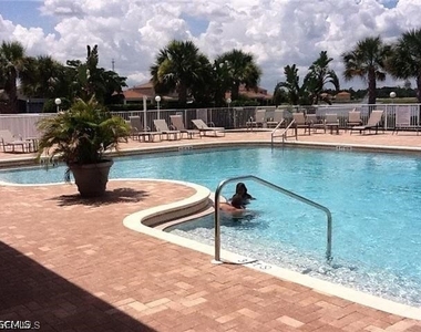 8639 Athena Court - Photo Thumbnail 10