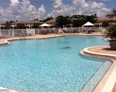 8639 Athena Court - Photo Thumbnail 12