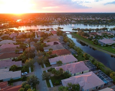 7983 Valentina Court - Photo Thumbnail 29