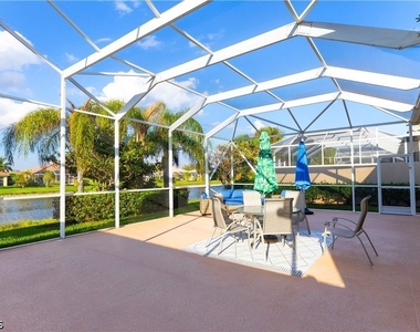 7983 Valentina Court - Photo Thumbnail 25