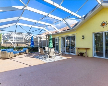 7983 Valentina Court - Photo Thumbnail 26