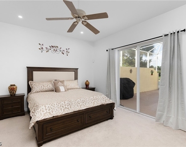 7983 Valentina Court - Photo Thumbnail 15