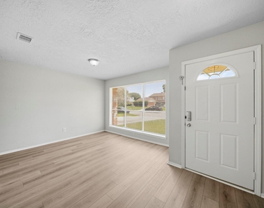 8418 Lone Quail Drive - Photo Thumbnail 1